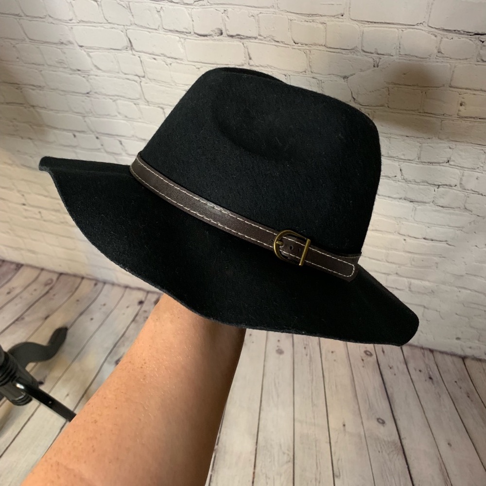 Steve Madden Oversized Fedora Hat